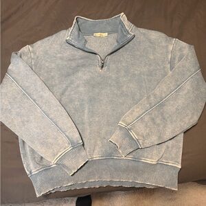 Zenana Outfitters women’s  Teal acid wash Zip-Up waist crop fit